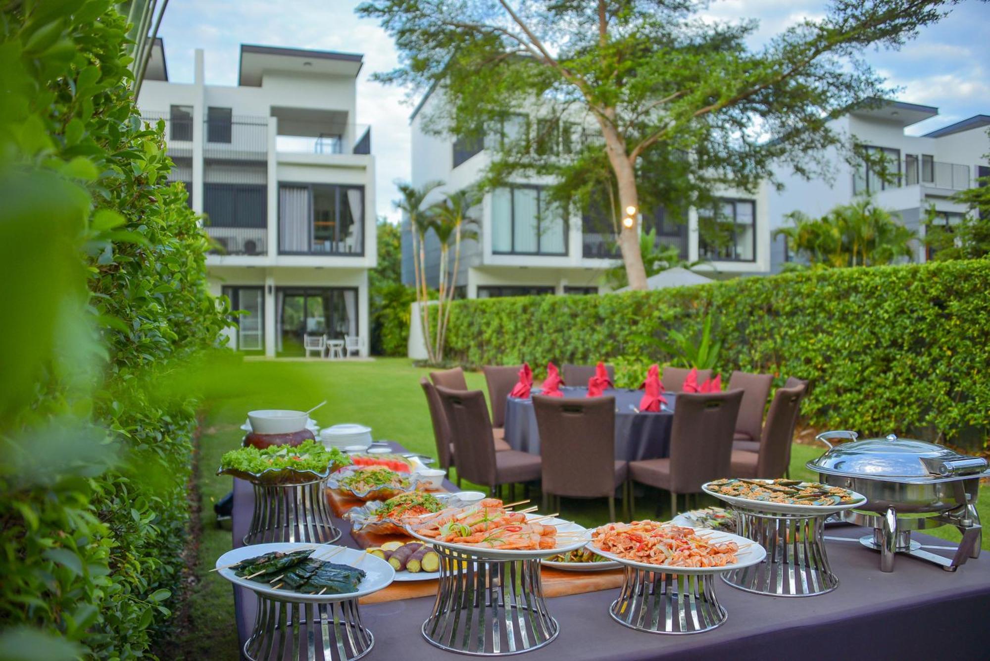 Laguna Parkside Residences Lang Co Exterior photo